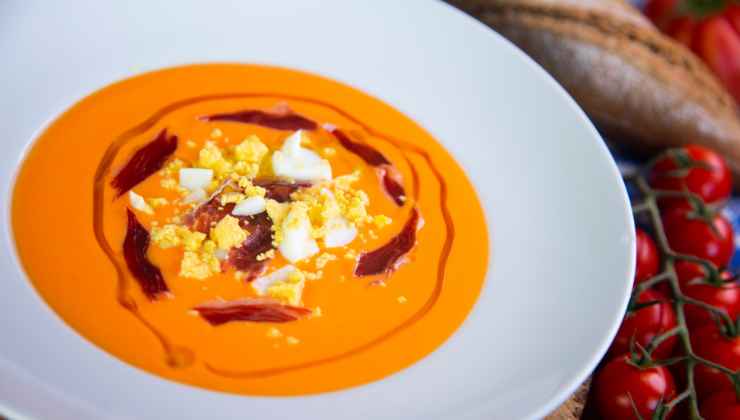 Salmorejo, receta, gastronomía, verano