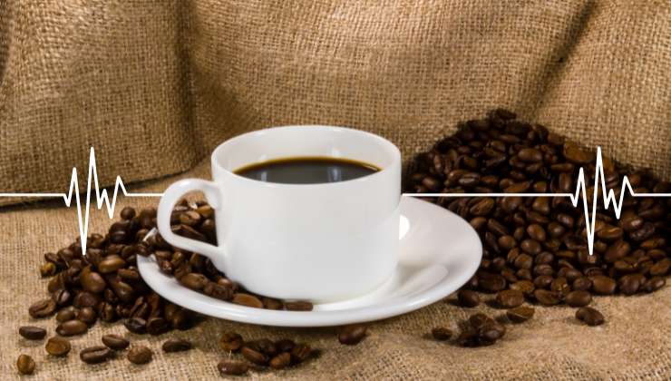 café hora dormir bien cafeína cuerpo