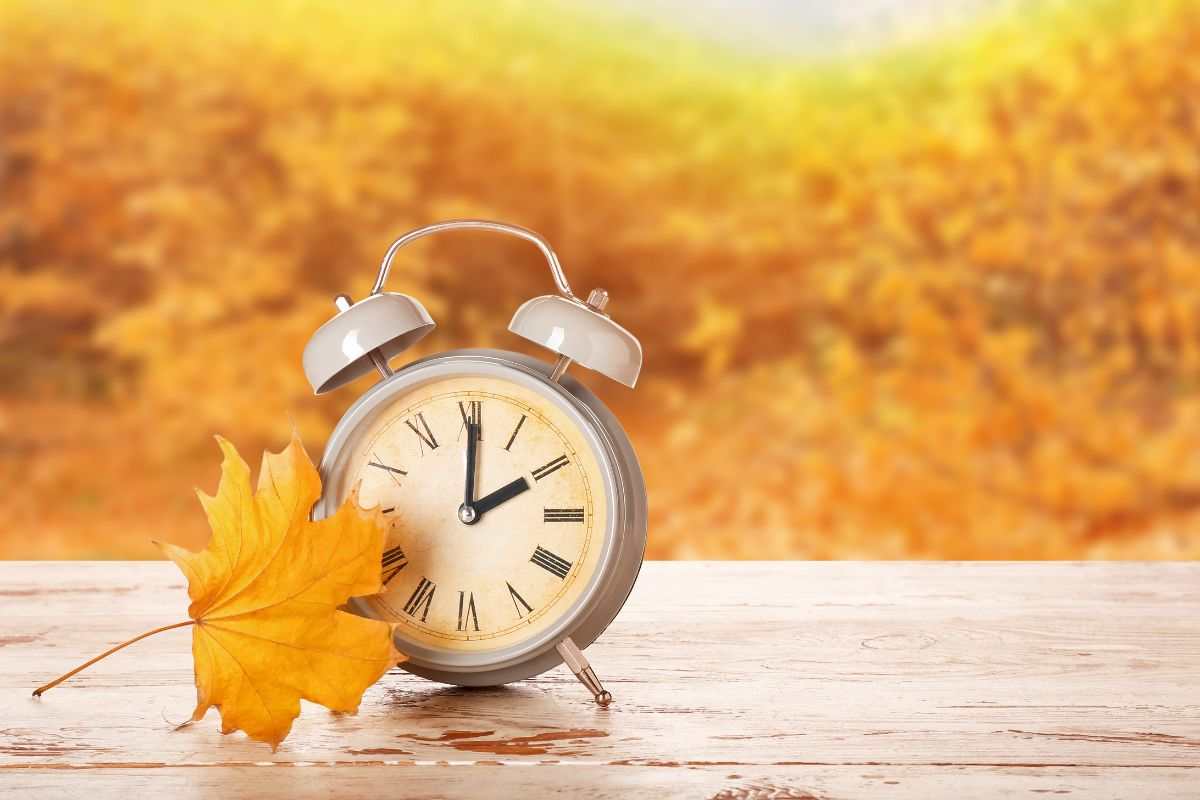 cambio de hora reloj horario invierno otoño