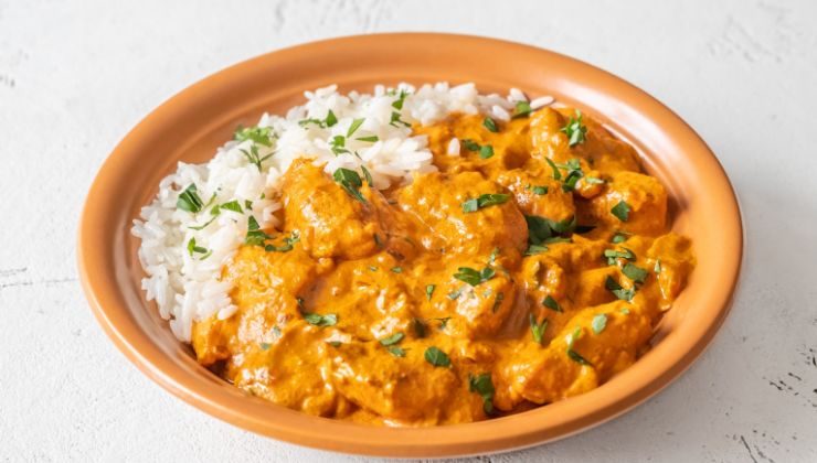 La receta del pollo tikka es originaria de la india británica