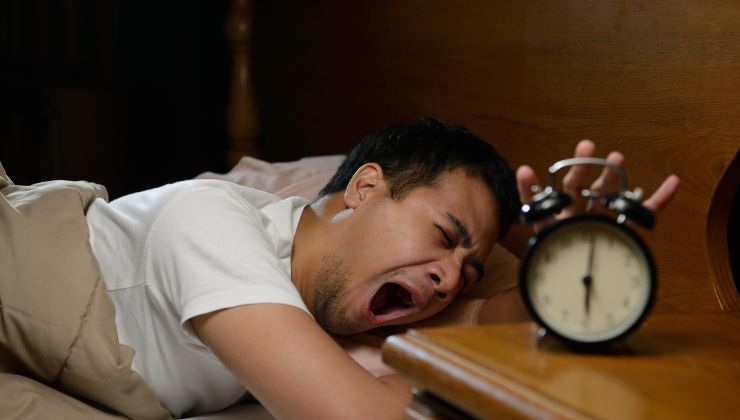 despertador dormir salud consejos descanso sueño vida saludable 
